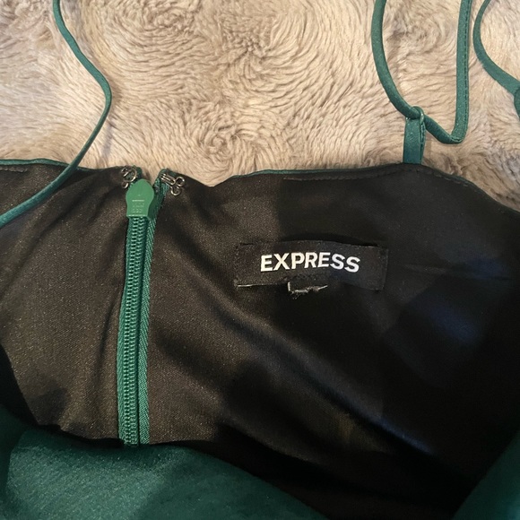 Express Green Satin Midi Dress - Picture 5 of 6